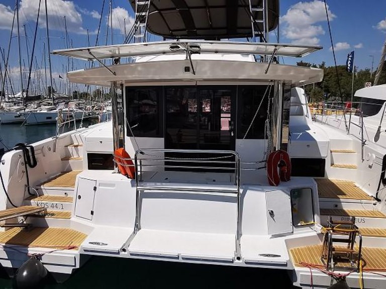Louez un Bali Catamarans Bali 4.4 à Lefkáda