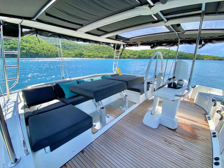 Location bateau Lagoon Lagoon 52 - 5 + 1 cab. à Belize City sur Samboat