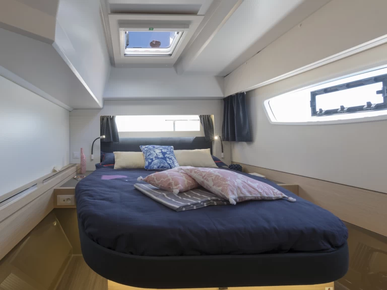 Location Catamaran Fountaine Pajot avec permis