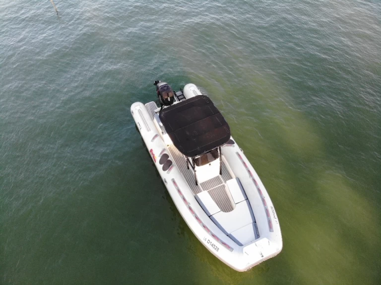 Location à Lège-Cap-Ferret - Bwa Bwa 750 sur SamBoat