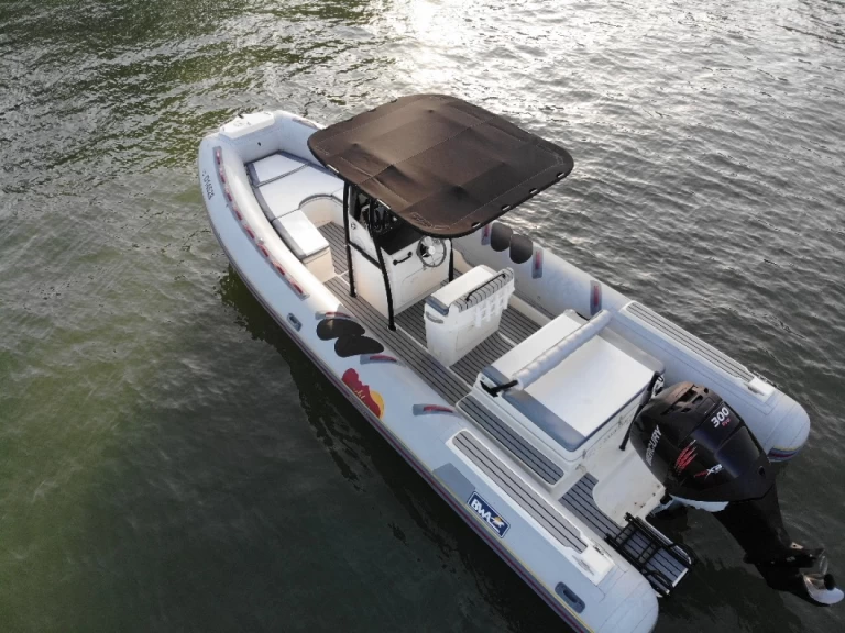 Location Semi-rigide à Lège-Cap-Ferret - Bwa Bwa 750