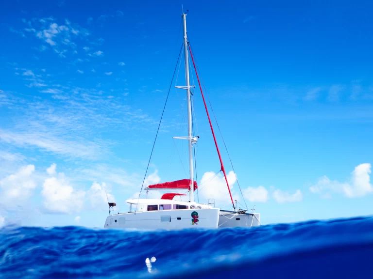 Catamaran à louer à Tikehau au meilleur prix