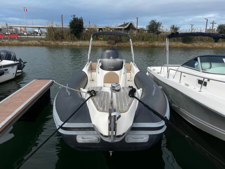 Location bateau Nuova Jolly Blackfin 8 Elegance à Sanguinet sur Samboat