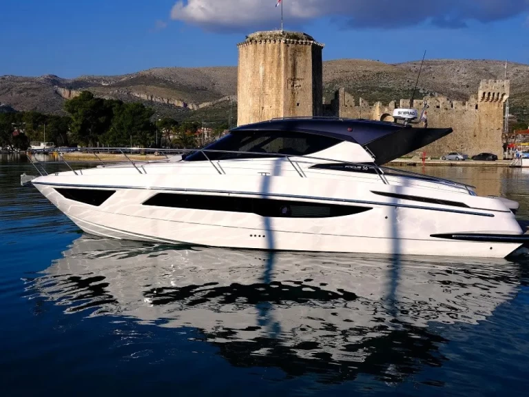 Location bateau Focus Focus Power 36 à Trogir sur Samboat