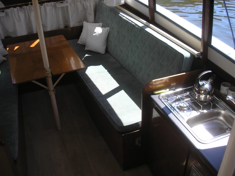 Louez un Eistawerf Doerak 780 OK à Woudsend