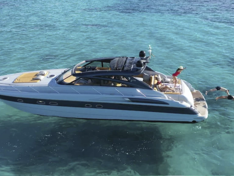 Princess Princess 58 a louer à Ibiza Magna