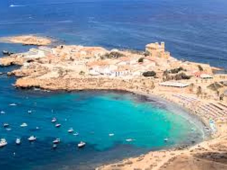 Louer Bateau à moteur avec ou sans skipper Searib's à Port d'Alicante