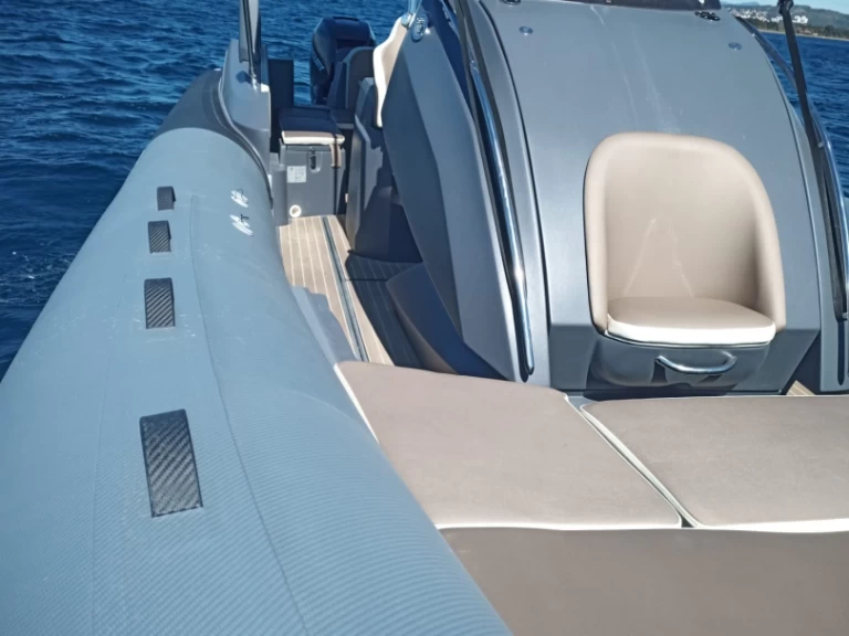 Louez un Italboats 32 gt  à Hyères