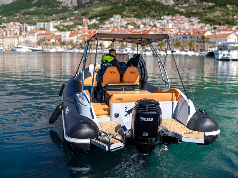 Location à Općina Makarska - Prua al vento THOR 8.0 sur SamBoat