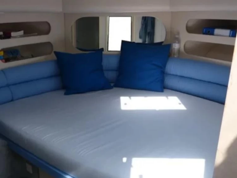 Louez un Princess Princess 366 Riviera à Gaeta