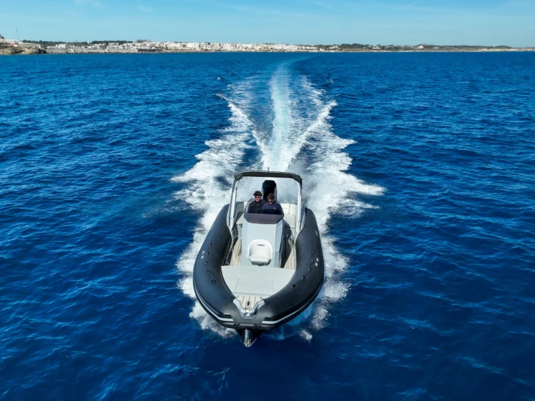 Louez un Italboats Stingher 28GT Lux à Altea