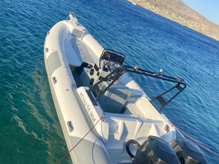 Location bateau HNC 690 690 à Héraklion sur Samboat