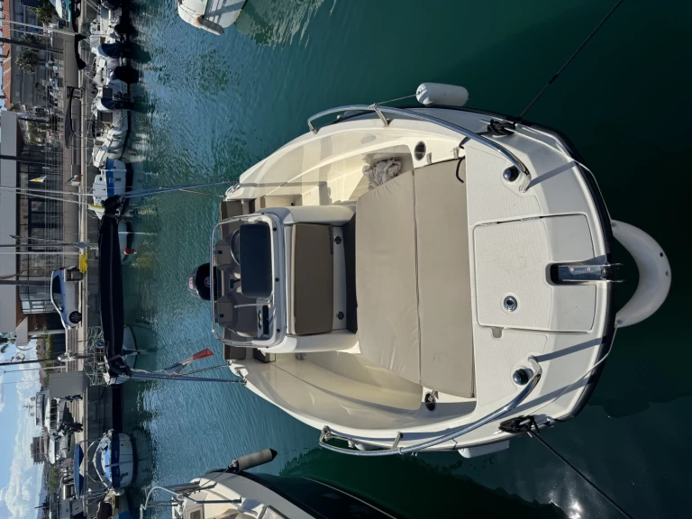 Location Bateau à moteur Quicksilver avec permis