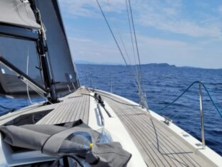 Louer Voilier avec ou sans skipper X-Yachts à Toulon