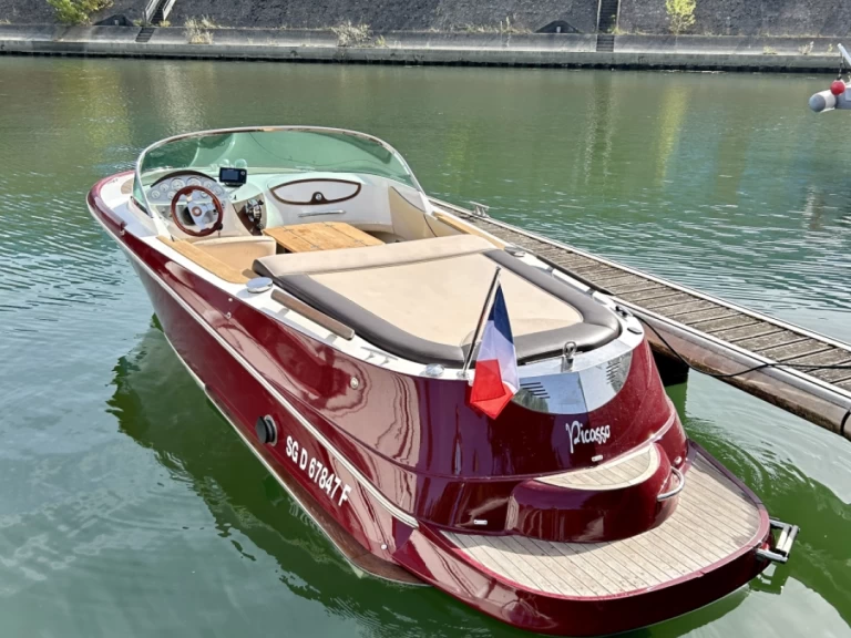 Louer Bateau à moteur avec ou sans skipper Quicksilver à Strasbourg