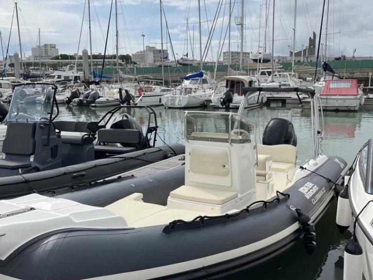 Louez un Joker Boat Clubman 22 à Royan