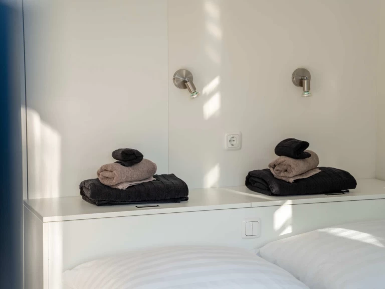 FLOATING 44 a louer à Höxter