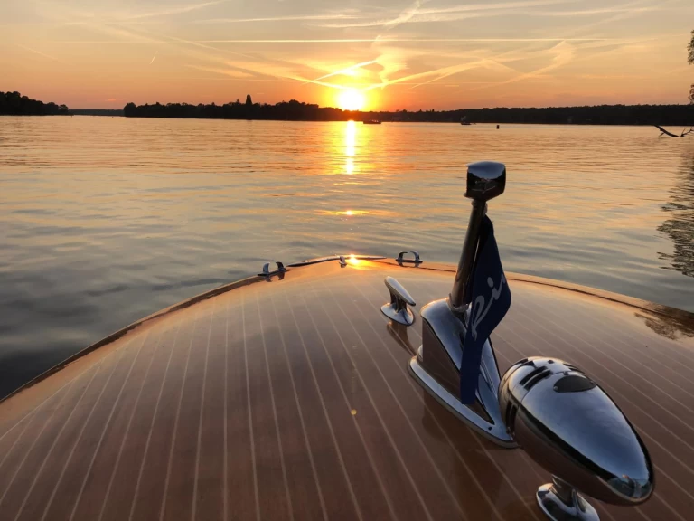 Riva Super florida a louer à Monaco-Ville