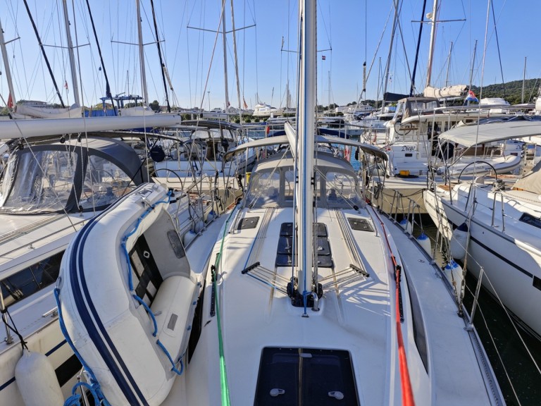 Location bateau Bavaria Cruiser 37 à Sukošan sur Samboat