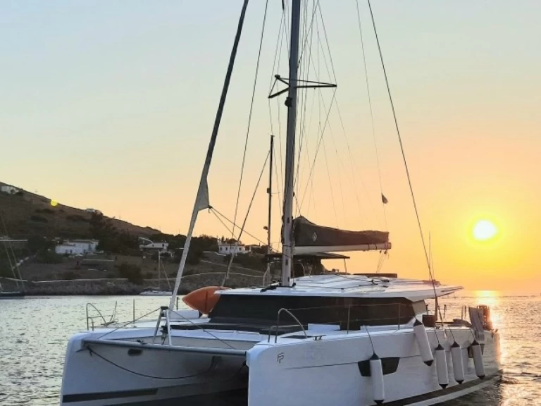 Location Catamaran à Kallithéa - Fountaine Pajot Astrea 42