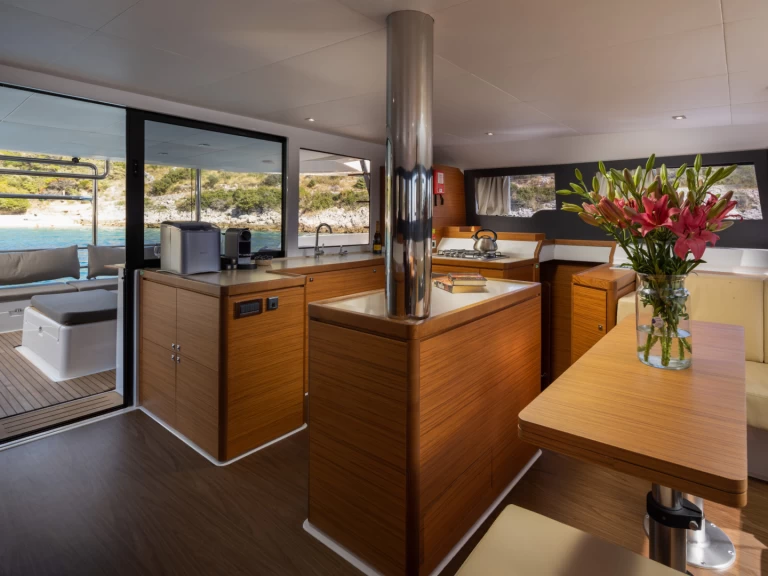 Location Catamaran à Palerme - Dufour Dufour 48