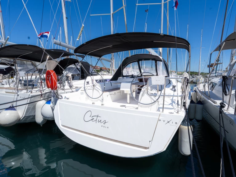Location bateau Dufour Dufour 382 Grand Large à Pula sur Samboat