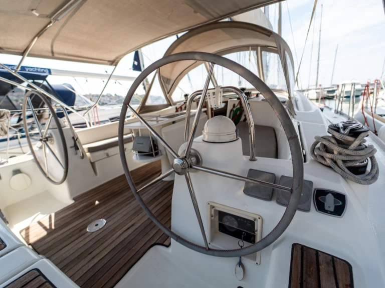 Louez un Bénéteau Beneteau 43 à Kavála
