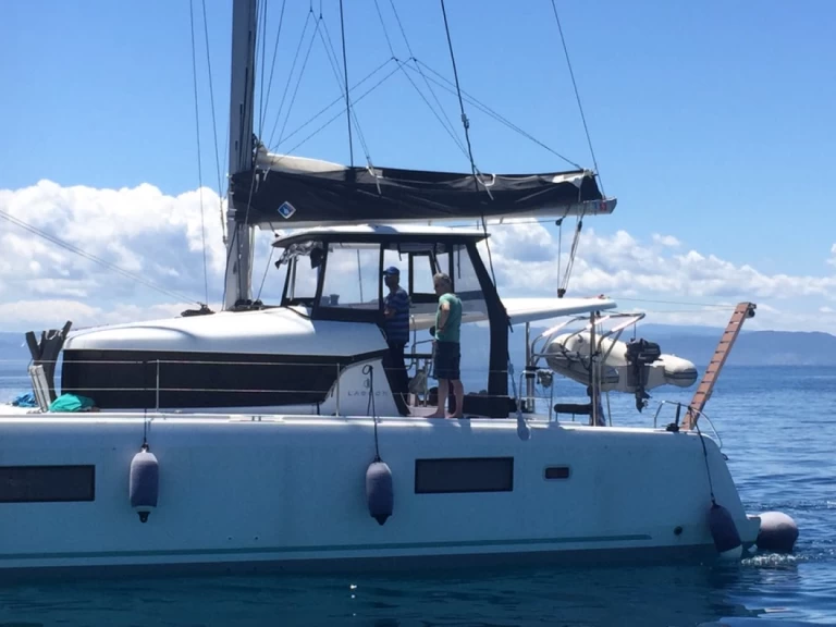 Louez un Lagoon Lagoon 42 à Lefkáda