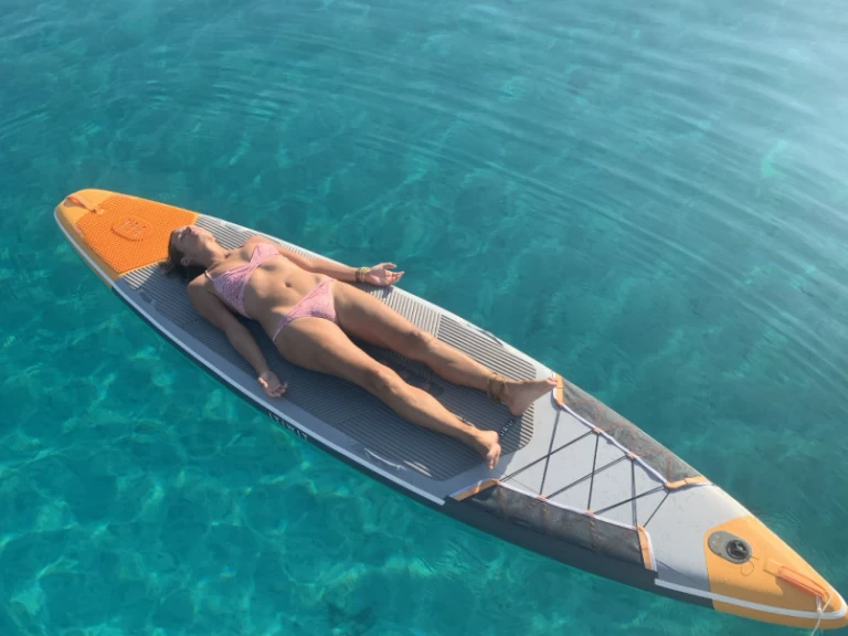 Louer Voilier avec ou sans skipper Hallberg-Rassy à Ajaccio