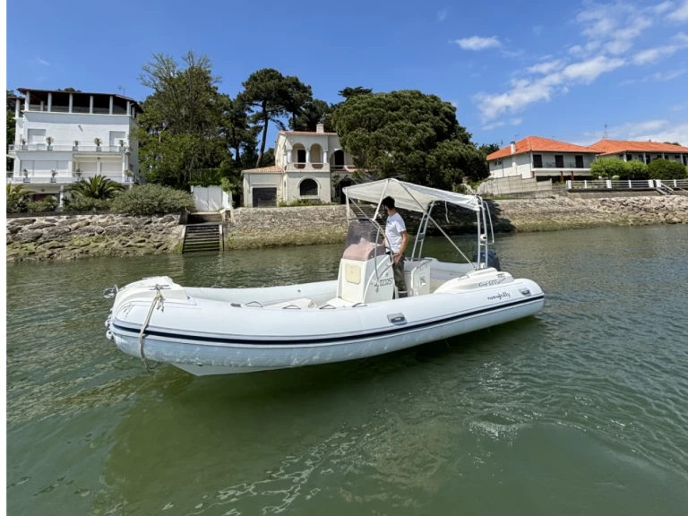 Louez un Nuova Jolly King 600 Exclusive à Lège-Cap-Ferret