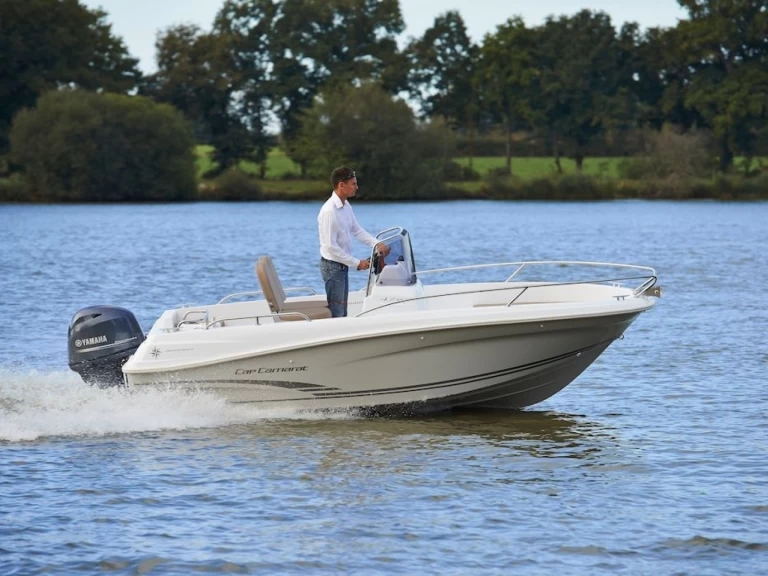 Location Yacht Jeanneau avec permis