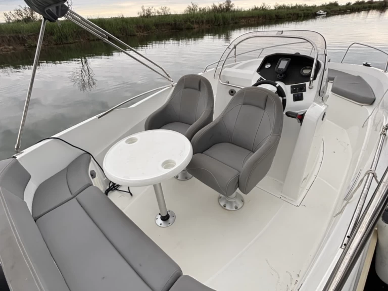 Location bateau Palavas-les-Flots pas cher Flyer 550 Open