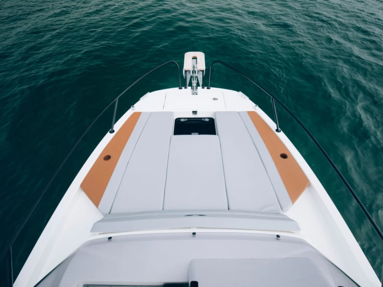 Bénéteau Flyer 7 SUNdeck a louer à Mandelieu-la-Napoule