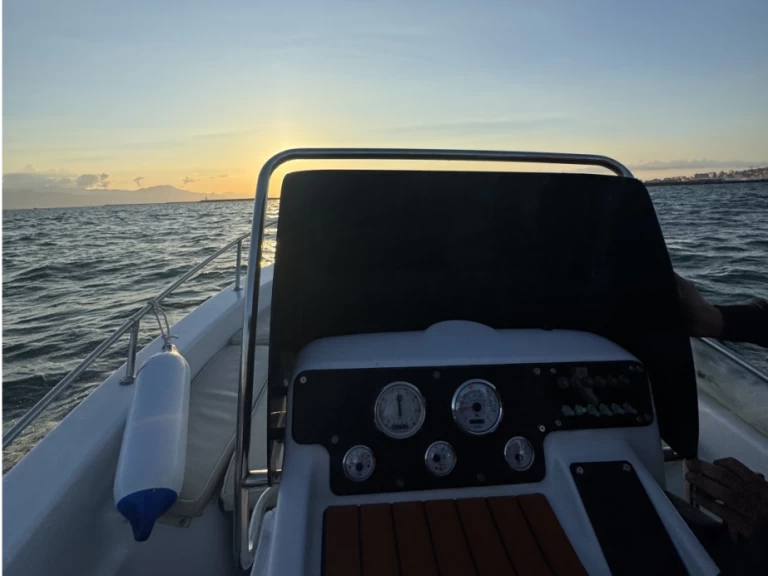 Location à Cagliari - Capelli Cap 17 sur SamBoat