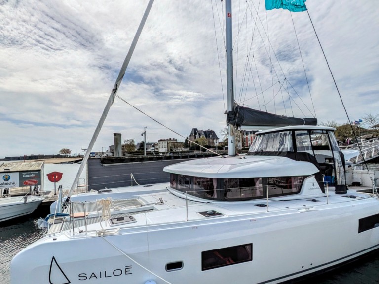 Location bateau Lagoon Lagoon 42 à Mahé sur Samboat