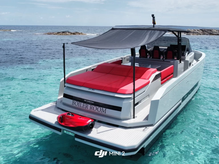 Louer Bateau à moteur avec ou sans skipper De Antonio à Marina Ibiza