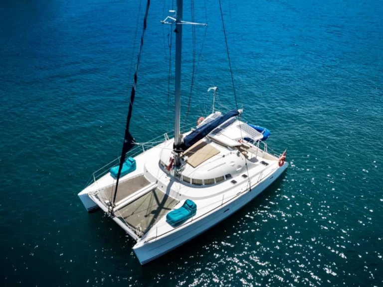 Location Catamaran Lagoon avec permis