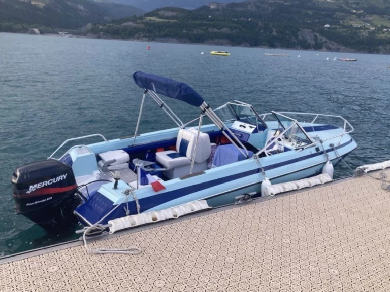 Louez un Glastron Ssv 172 à Conjux