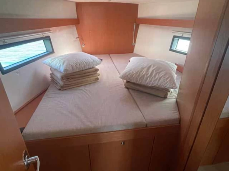 Location bateau Bavaria Bavaria C42 à Golfo Aranci sur Samboat