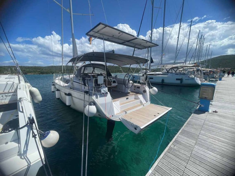 Voilier à louer à Golfo Aranci au meilleur prix