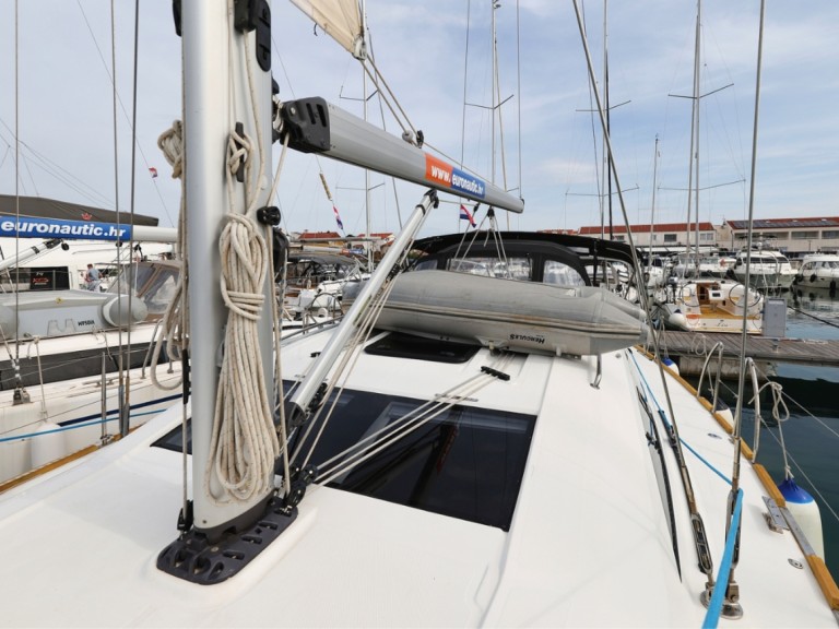 Location bateau Elan Impression 45.1 à Pirovac sur Samboat