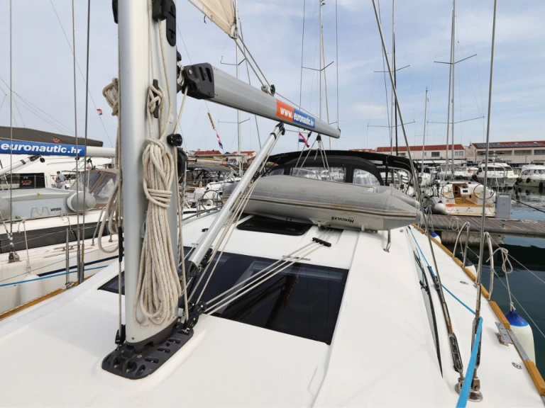 Location bateau Elan Impression 45.1 à Pirovac sur Samboat
