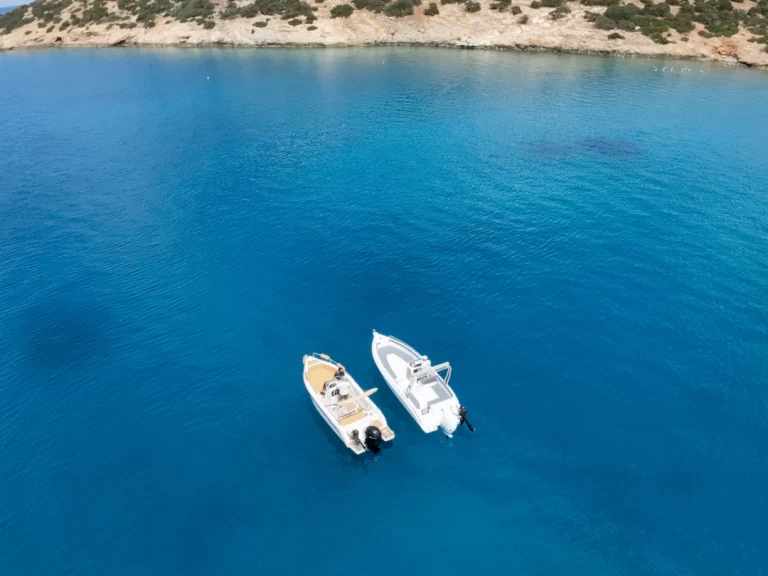 Location à Agios Nikolaos - VM GT23 sur SamBoat
