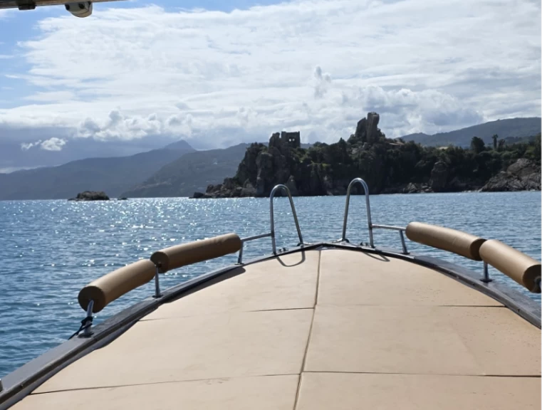 Location bateau Cefalù pas cher Gozzo