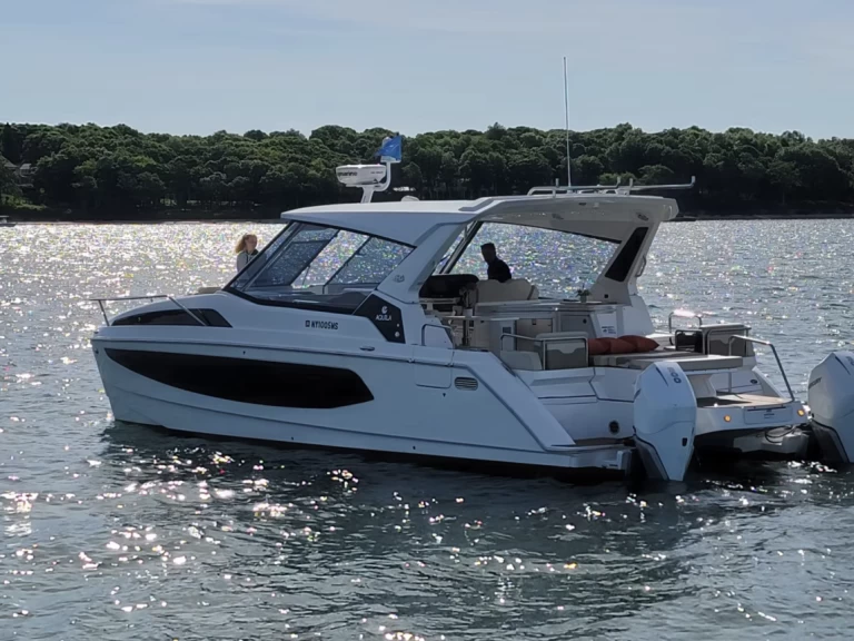 Yacht à louer à Montauk Harbor au meilleur prix