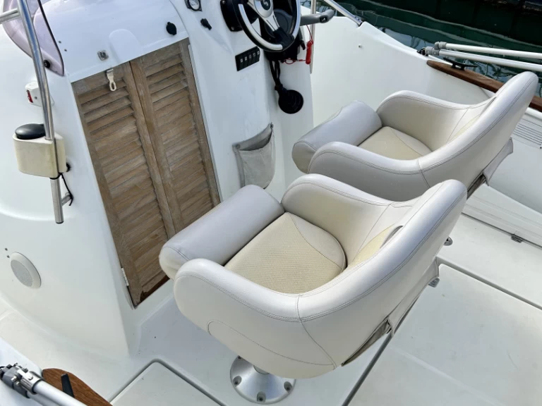 Bénéteau Flyer 650 Open a louer à La Rochelle