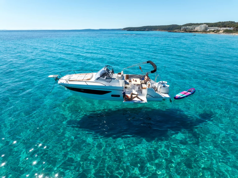 Bateau à moteur à louer à Port Mahon au meilleur prix