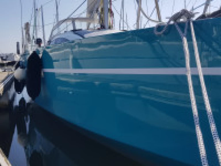 Location à Larmor-Plage -  RM 970 sur SamBoat