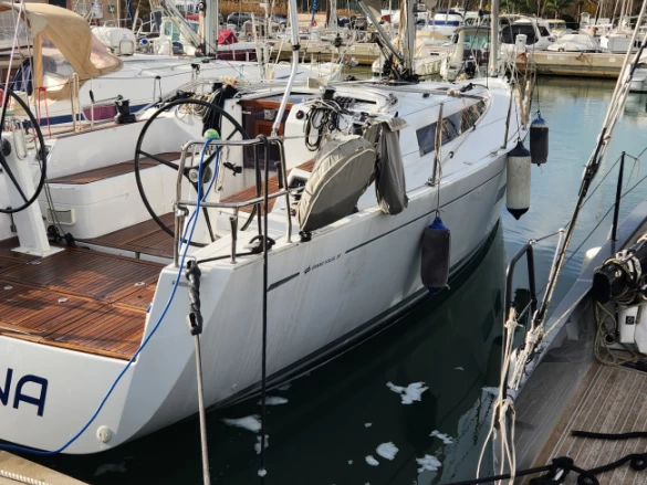 Location bateau Grand Soleil Grand Soleil 39 à Larmor-Plage sur Samboat