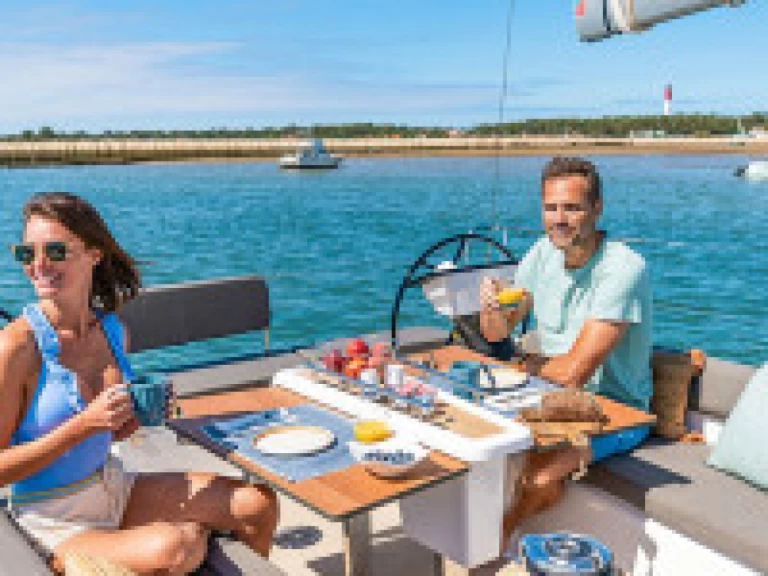 Location bateau Dufour Dufour 37 à Larmor-Plage sur Samboat